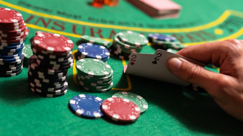 Double Exposure Blackjack Strategien & Regeln