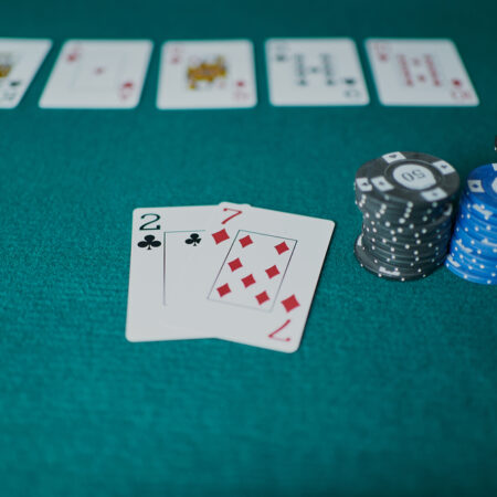 Was ist der Flop im Poker: Erklärung und Strategische Bedeutung